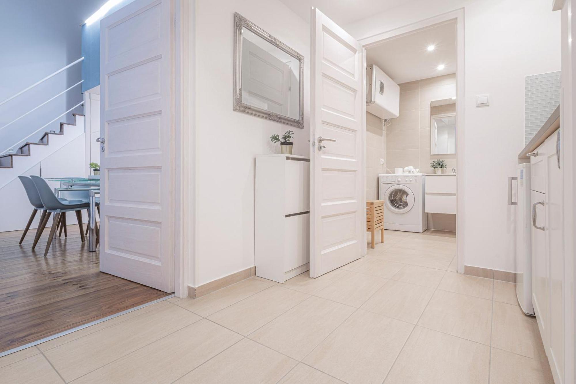 Beautiful Home At Basilca 1-2 부다페스트 외부 사진